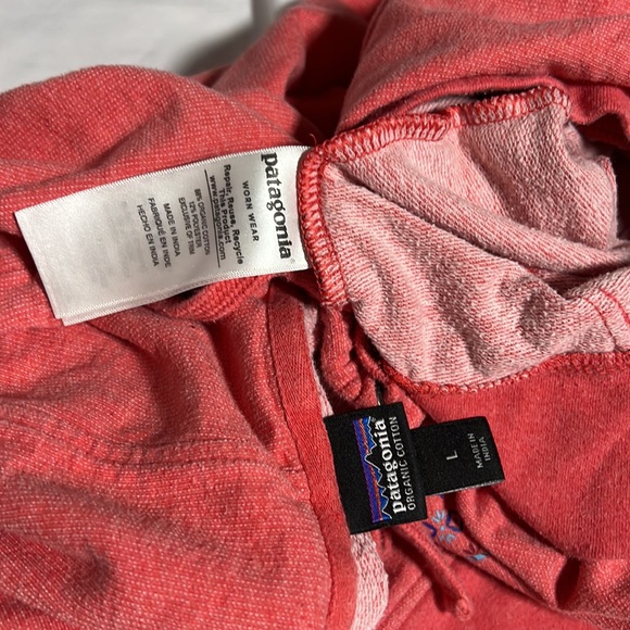 Patagonia Distressed Hoodie, Worn Wear, Women's size L - Picture 9 of 16